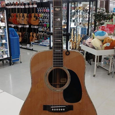 Used RYOJI MATSUOKA D-100 1974 Spruce body Ebony fingerboard