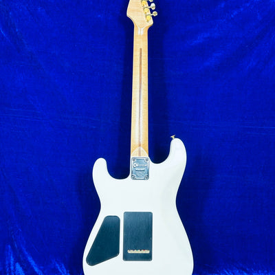 Used Charvel San Dimas Classic 2009 Alder body Maple fingerboard w/Hard Case