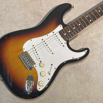 Used Fender Japan ST62M 1994-1995 Sunburst w/Soft Case