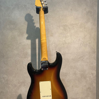 Used Fender Japan ST62M 1994-1995 Sunburst w/Soft Case