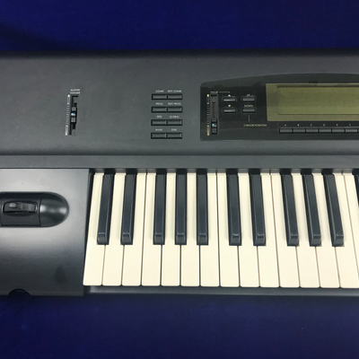 Used KORG 01/W FD 61Key
