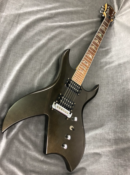 Used B.C.Rich BICH 650JE Metallic Black Kunoichi Music Square