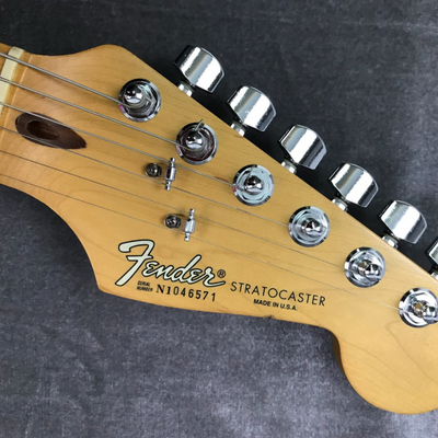 Used Fender American Standard Stratocaster Candy Apple Red
