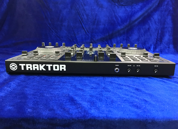 Used NATIVE INSTRUMENTS TRAKTOR KONTROL S4 MK1 – Kunoichi Music Square