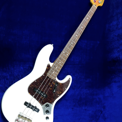 Used Squier by Fender CLASSIC VIBE JAZZ BASS White 60S Maple Neck
