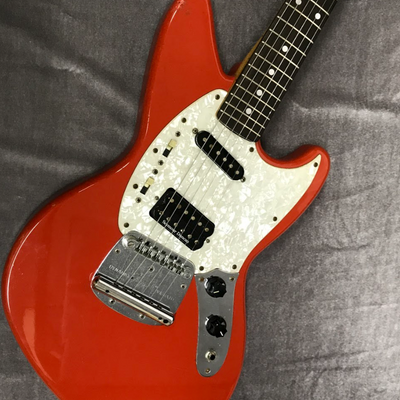 Used FENDER JAPAN JAG-STANG