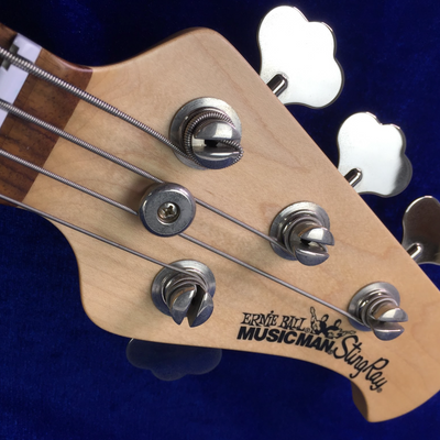 Used MUSIC MAN StingRay 4 WH/R