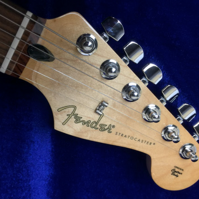 Used Fender Mexico Limited Player Stratocaster Pau Ferro Fiesta Red