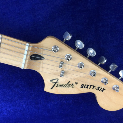 Used FENDER MEXICO SIXTY-SIX