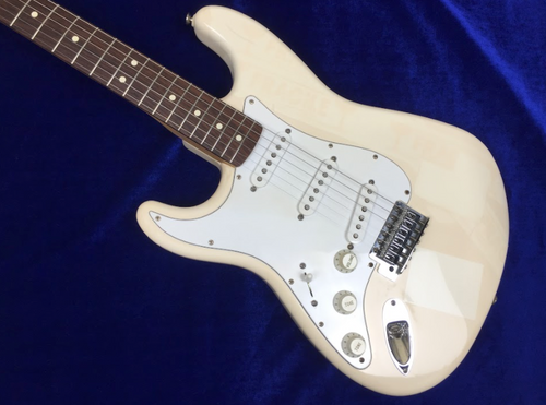 Used Fender Mexico STRATOCASTER