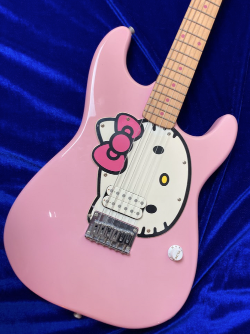 Used SQUIER Hello Kitty Stratocaster