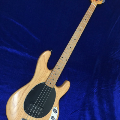 Used MUSIC MAN StingRay 4 Natural