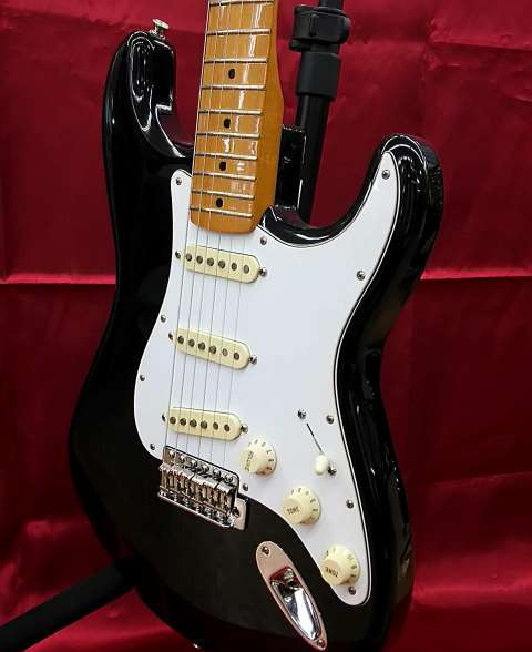Used FENDER MEXICO JIMI HENDRIX STRATOCASTER