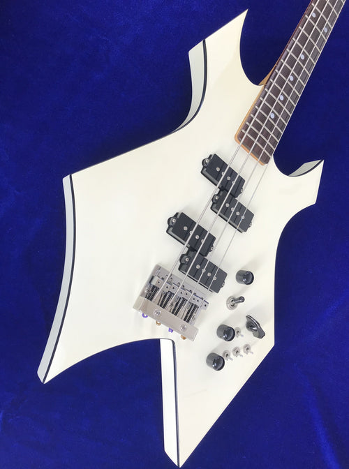 Used B.C.Rich Warlock Bass
