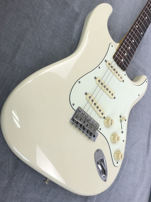 Used FENDER JAPAN ST62
