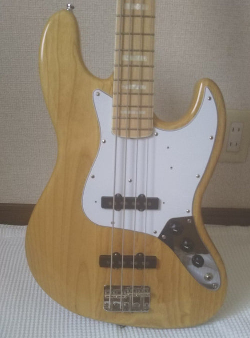 Used Fender Japan JB75 Jazz Bass
