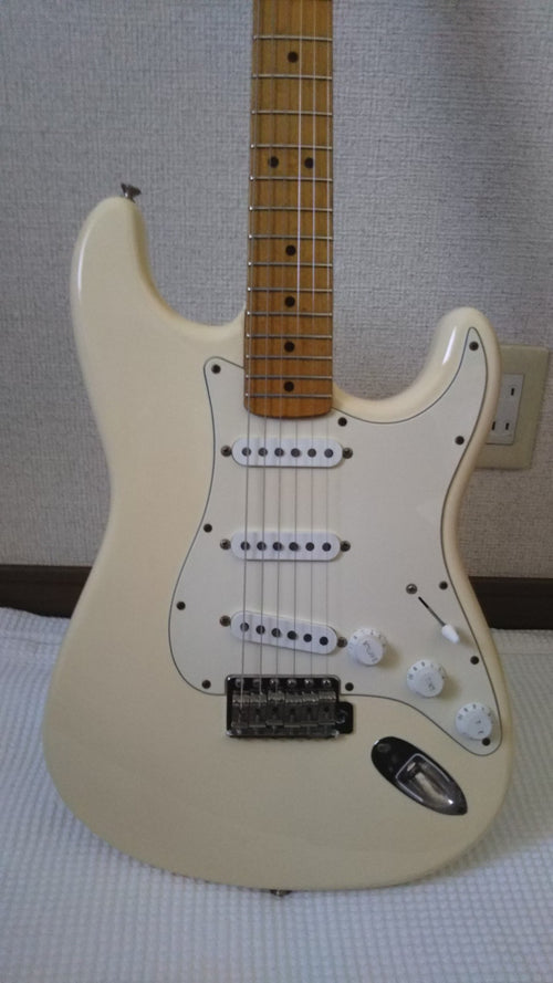 Used FENDER 70S STRATOCASTER