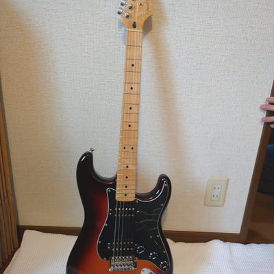 Used Fender FSR Standard Stratcaster HH