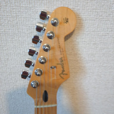 Used Fender FSR Standard Stratcaster HH