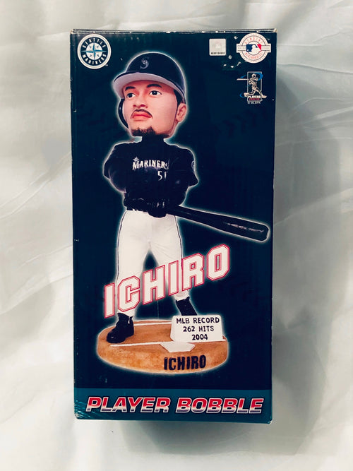 Used Ichiro Suzuki Bobble Head Figure MLB Records 262 HITS 2004