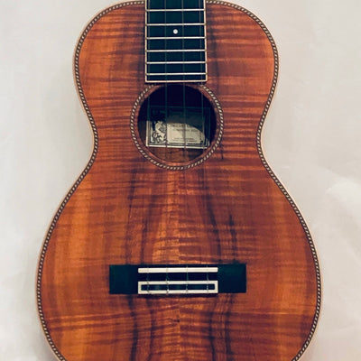 Larrivee UKULELE 2010s UC 40KK Used Concert Hawaiian Koa With Light Case Japan