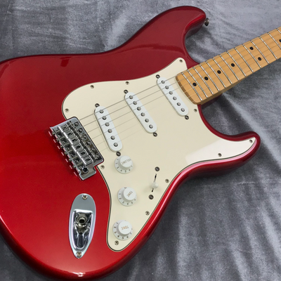 Used FENDER Standard Stratocaster Chrome Red