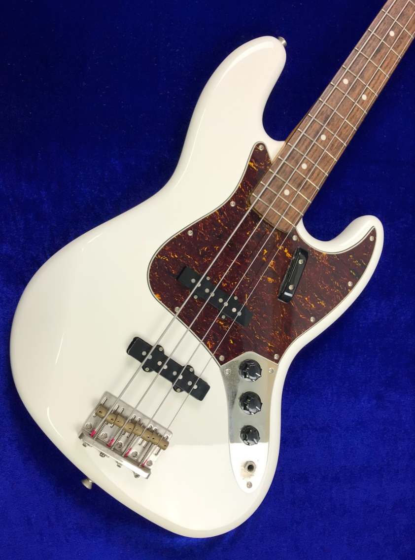 Used Squier by Fender CLASSIC VIBE JAZZ BASS White 60S Maple Neck