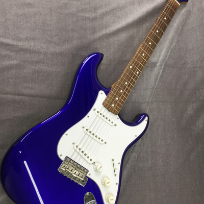Used FENDER JAPAN Stratocaster ST62-TX/MH