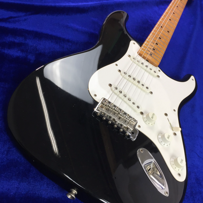 Used Fender USA American Vintage '57 Stratocaster Black 1991