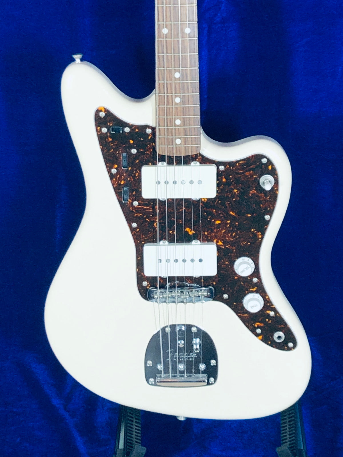 Used Fender JAPAN JM66 VWH JAZZMASTER 